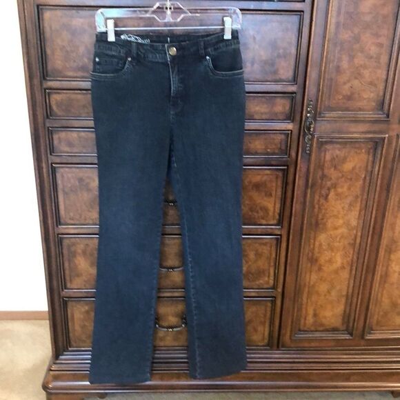 3/$15 Diamond Denim Olivia Flare Jeans - Picture 1 of 9
